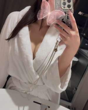 広島県広島市中区薬研堀のセクキャバ FORTUNEの写メ日記　本日出勤です！画像